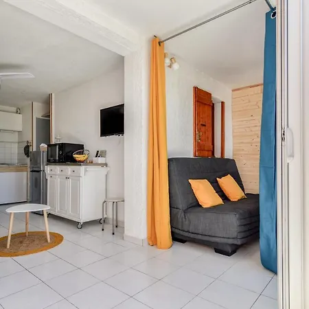 Apartment A L'ombre Du Murier